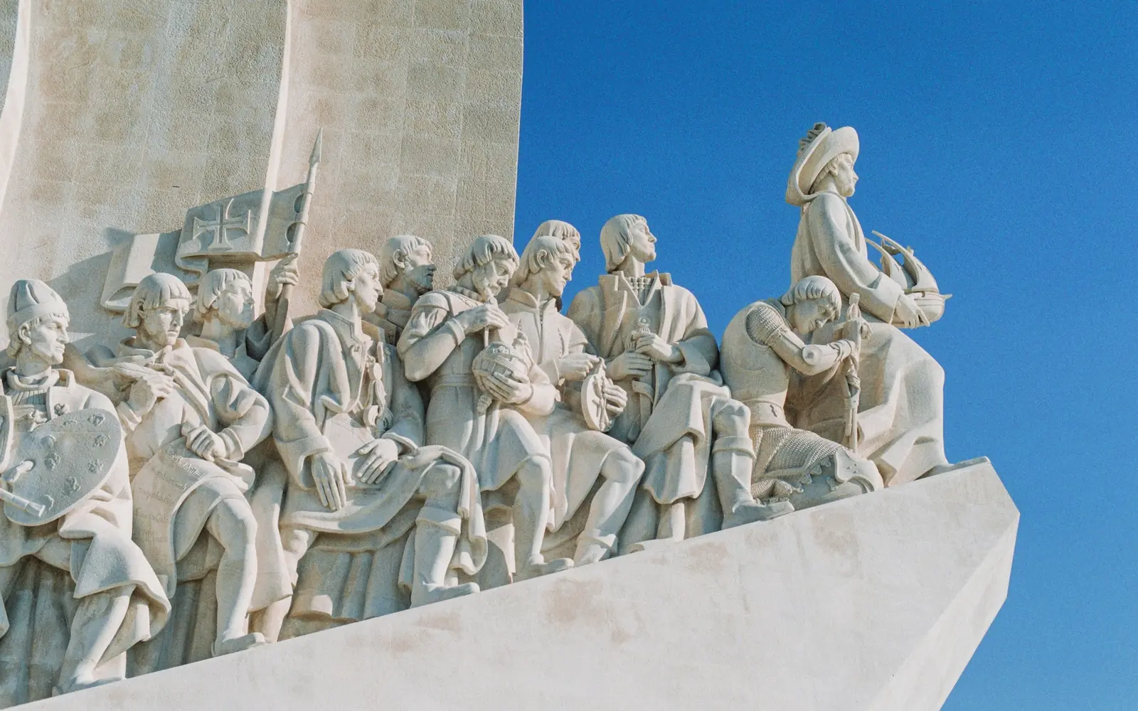 The Padrão dos Descobrimentos on the Belém riverfront, a limestone prow of carved figures led by Henry the Navigator